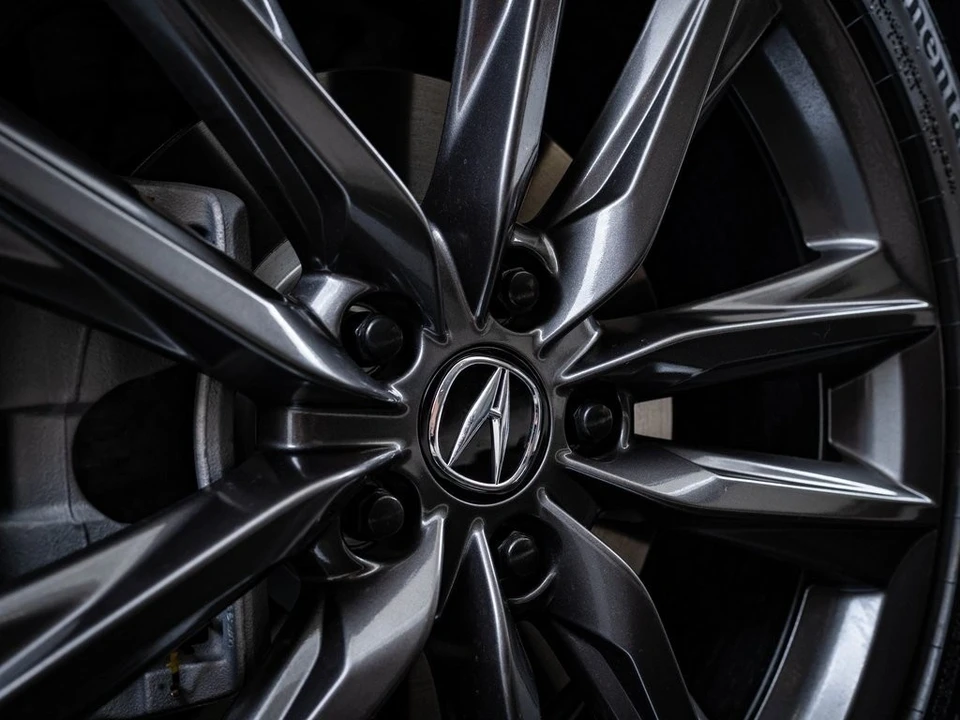 2025 Acura ADX - Image 7 of 21
