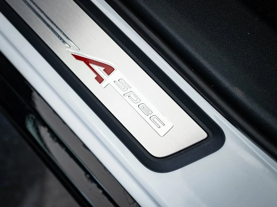 2025 Acura ADX - Image 21 of 21