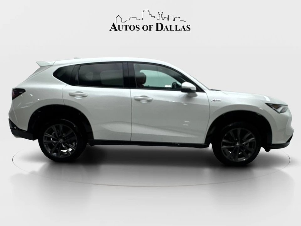 2025 Acura ADX - Image 10 of 31