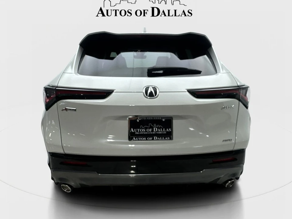 2025 Acura ADX - Image 7 of 31