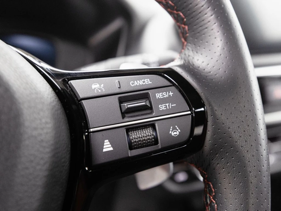 2025 Acura ADX - Image 12 of 21