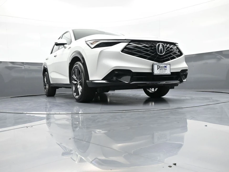 2025 Acura ADX - Image 28 of 31