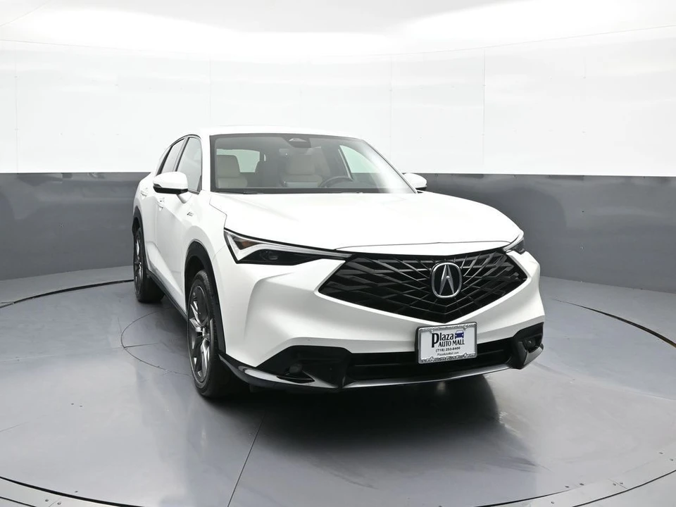 2025 Acura ADX - Image 3 of 31
