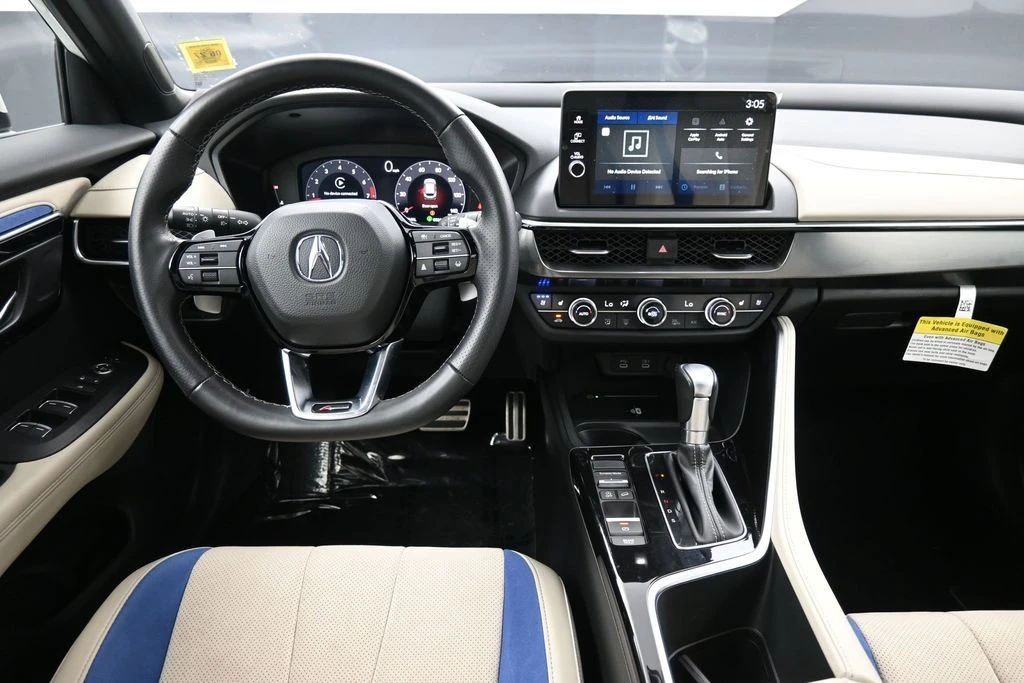 2025 Acura ADX - Image 20 of 31