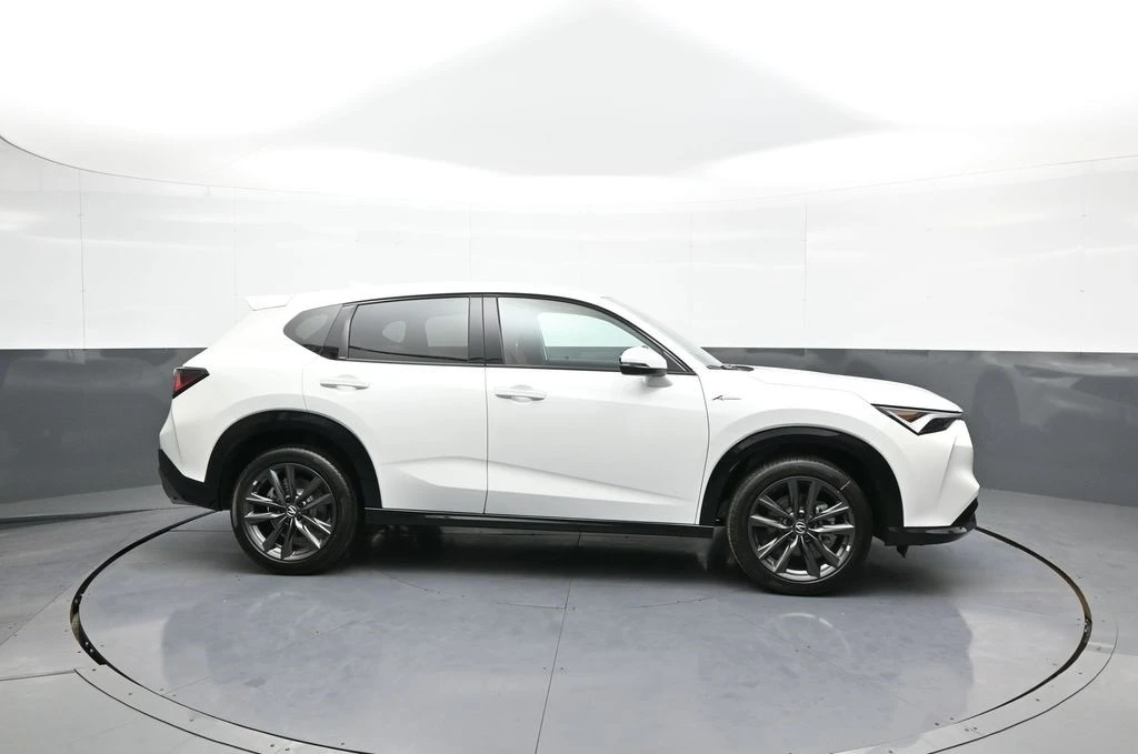 2025 Acura ADX - Image 5 of 21