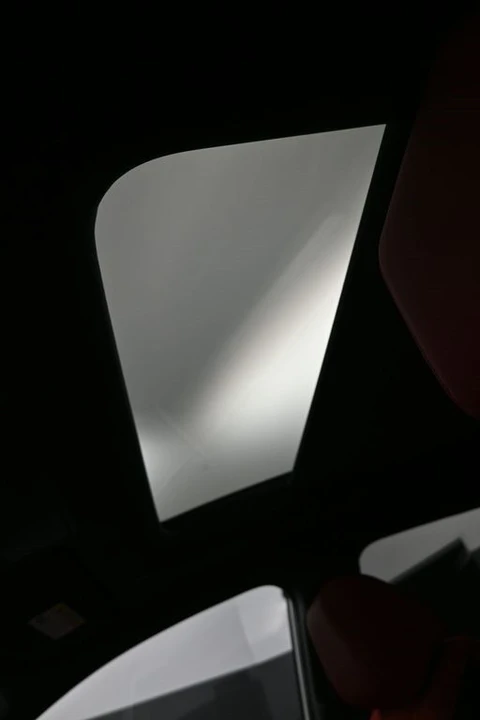 2025 Acura ADX - Image 18 of 21