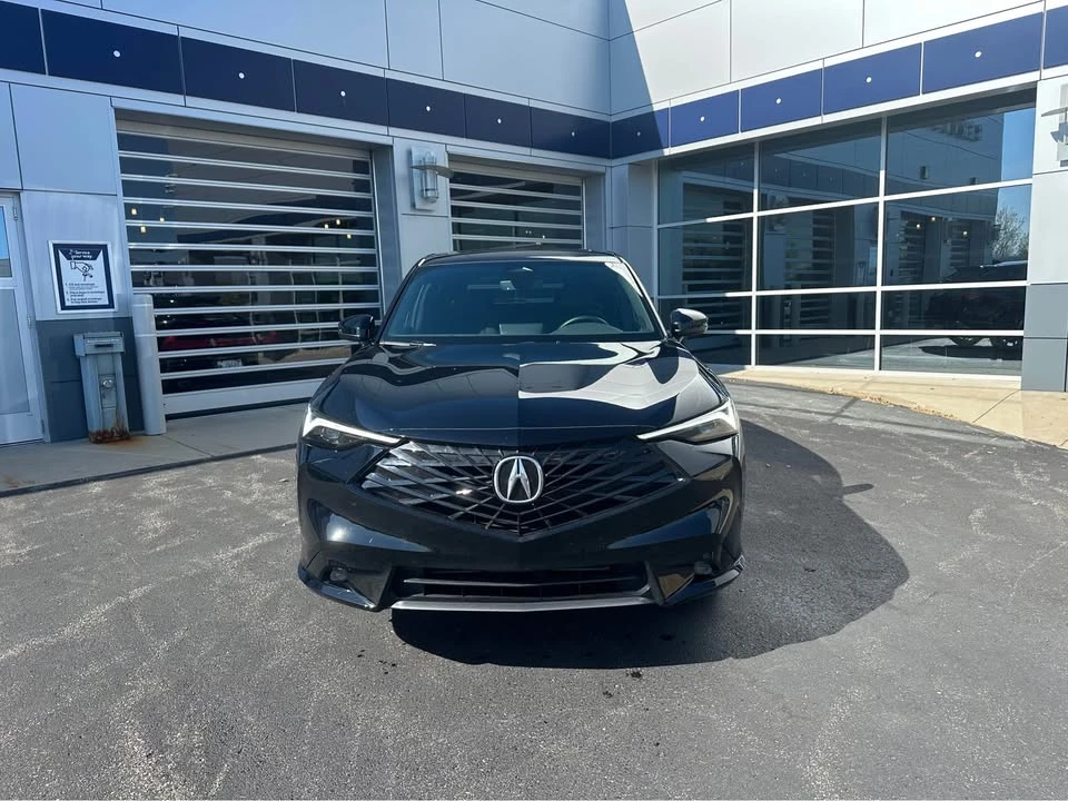 2025 Acura ADX - Image 6 of 11