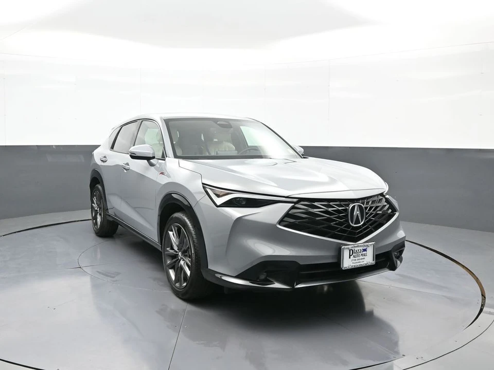 2025 Acura ADX - Image 3 of 31