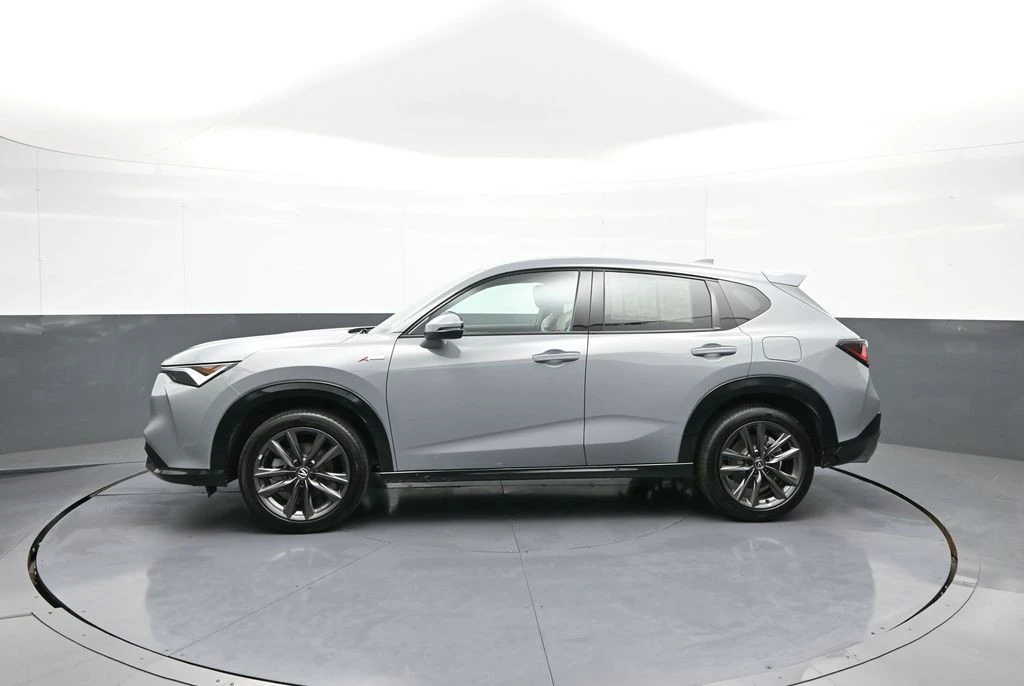2025 Acura ADX - Image 9 of 31