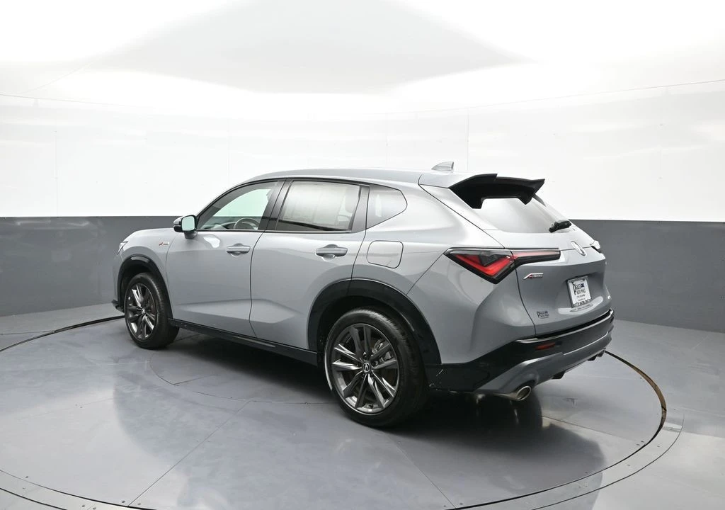 2025 Acura ADX - Image 8 of 31