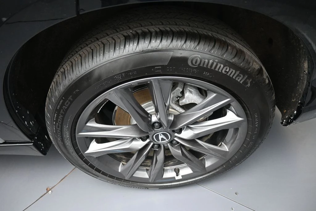 2025 Acura ADX - Image 15 of 31