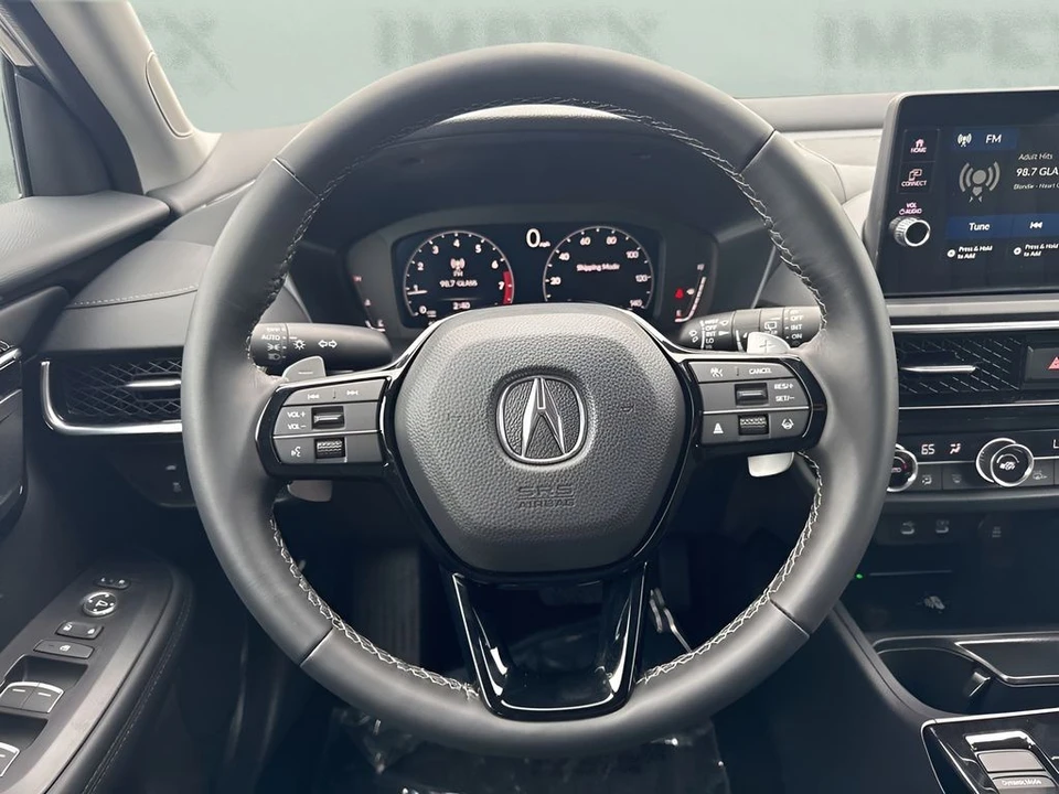 2025 Acura ADX - Image 14 of 31