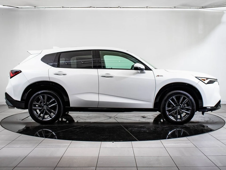 2025 Acura ADX - Image 6 of 21