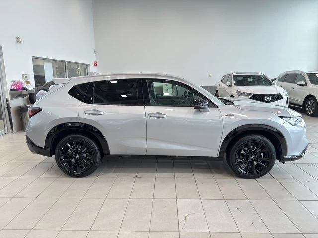 2025 Acura ADX - Image 12 of 20