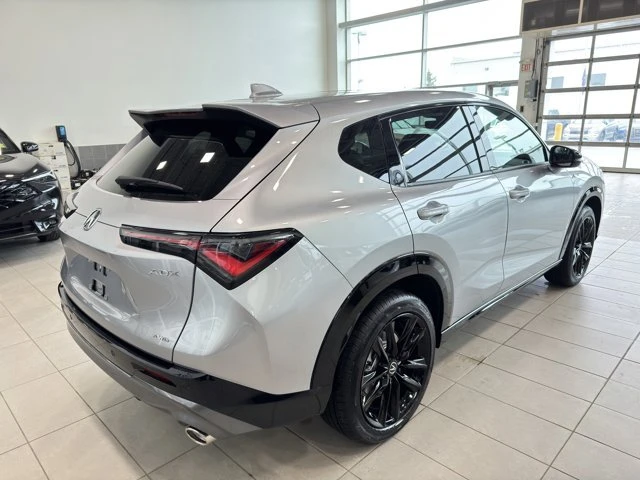 2025 Acura ADX - Image 11 of 20
