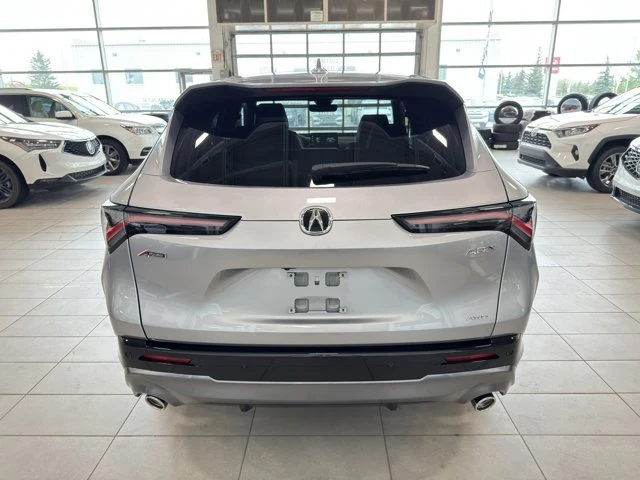 2025 Acura ADX - Image 8 of 20