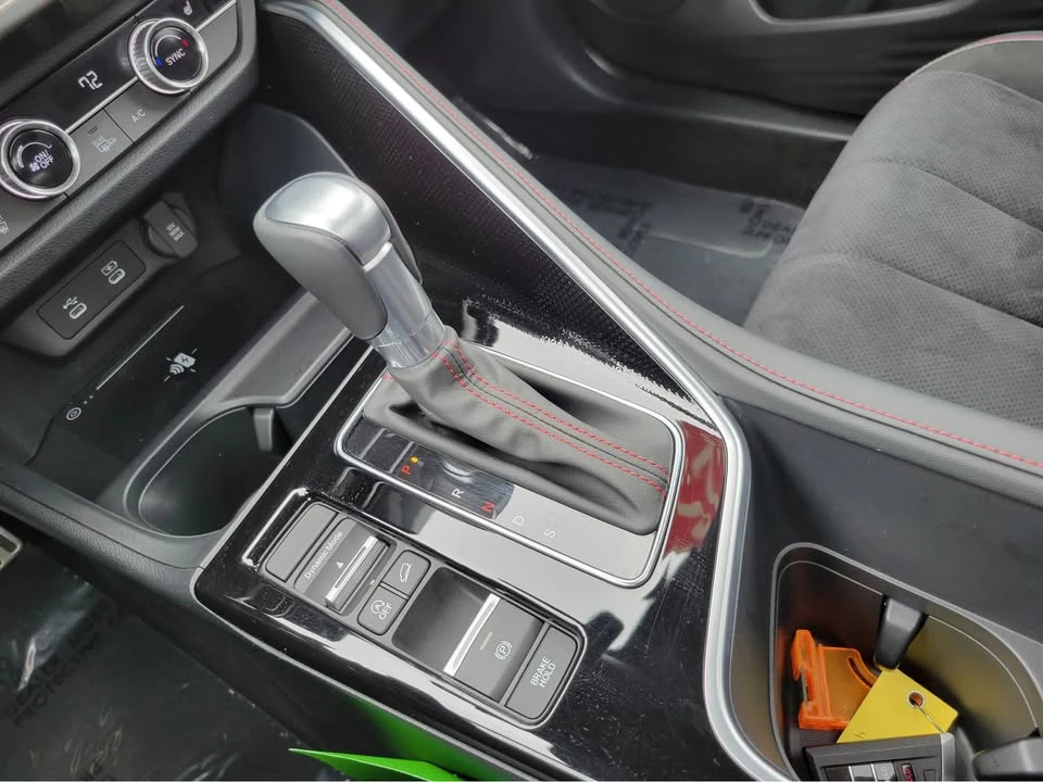 2025 Acura ADX - Image 13 of 14