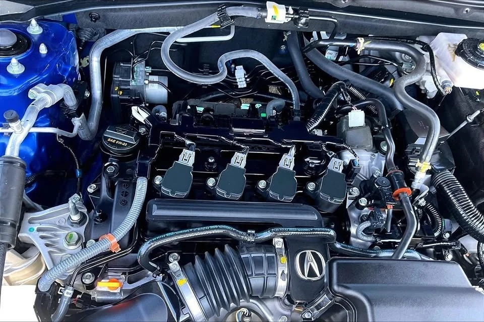 2025 Acura ADX - Image 12 of 20