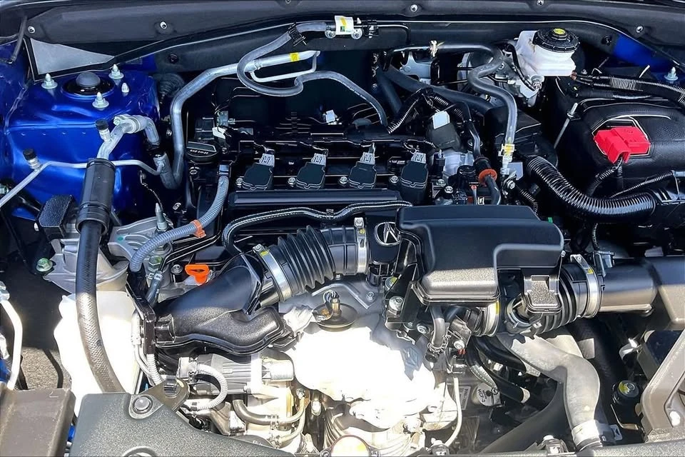 2025 Acura ADX - Image 16 of 20