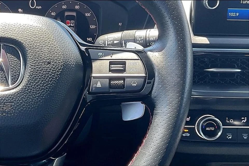 2025 Acura ADX - Image 5 of 20