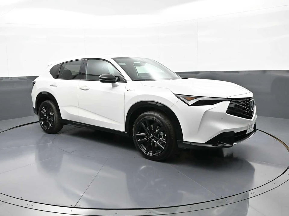 2025 Acura ADX - Image 3 of 31