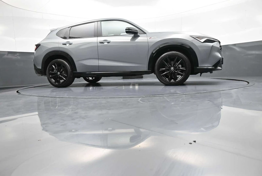 2025 Acura ADX - Image 29 of 31
