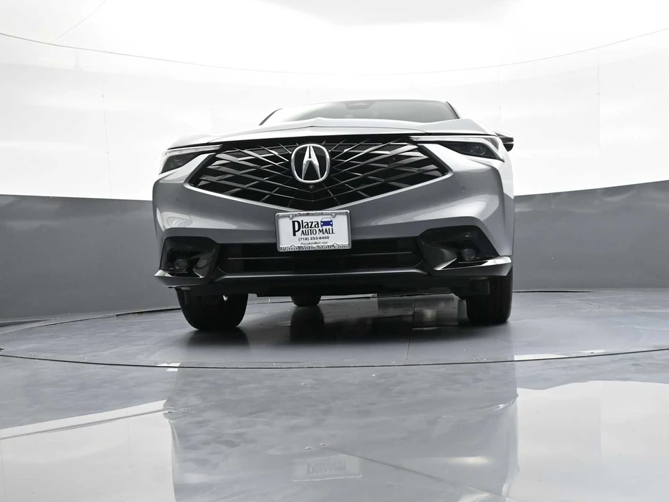 2025 Acura ADX - Image 27 of 31