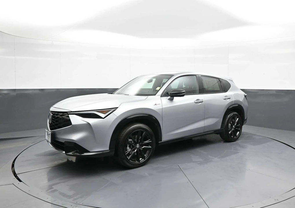 2025 Acura ADX - Image 10 of 31