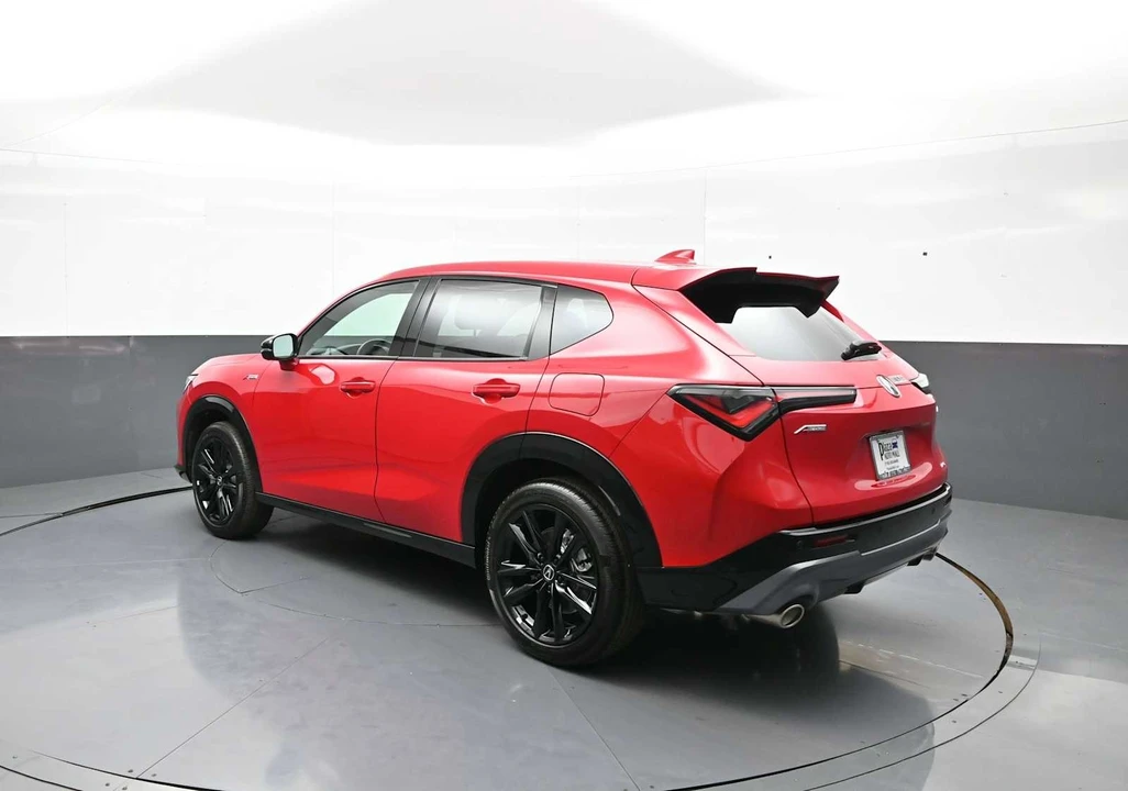 2025 Acura ADX - Image 7 of 31