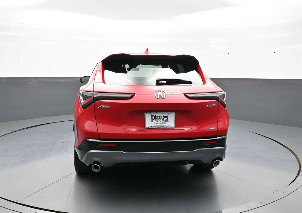 2025 Acura ADX - Image 6 of 31