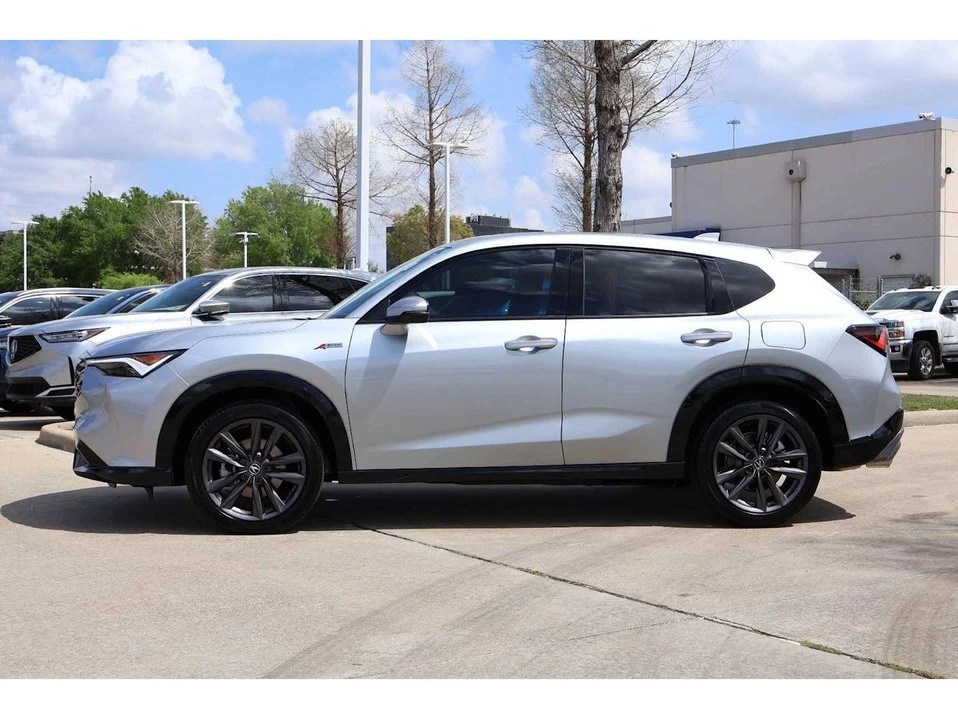 2025 Acura ADX - Image 3 of 10