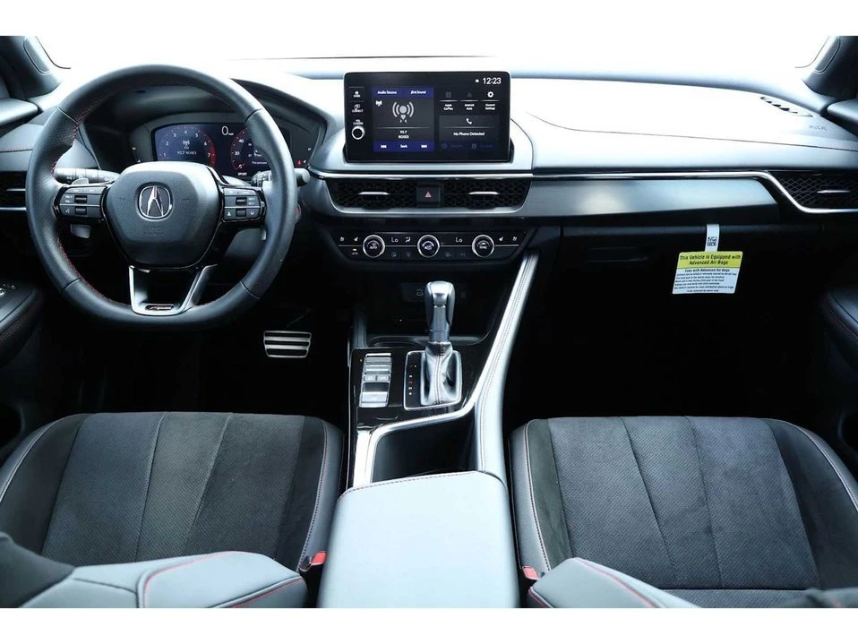 2025 Acura ADX - Image 10 of 10