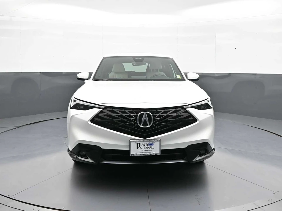 2025 Acura ADX - Image 2 of 31