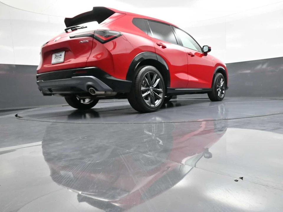 2025 Acura ADX - Image 29 of 31