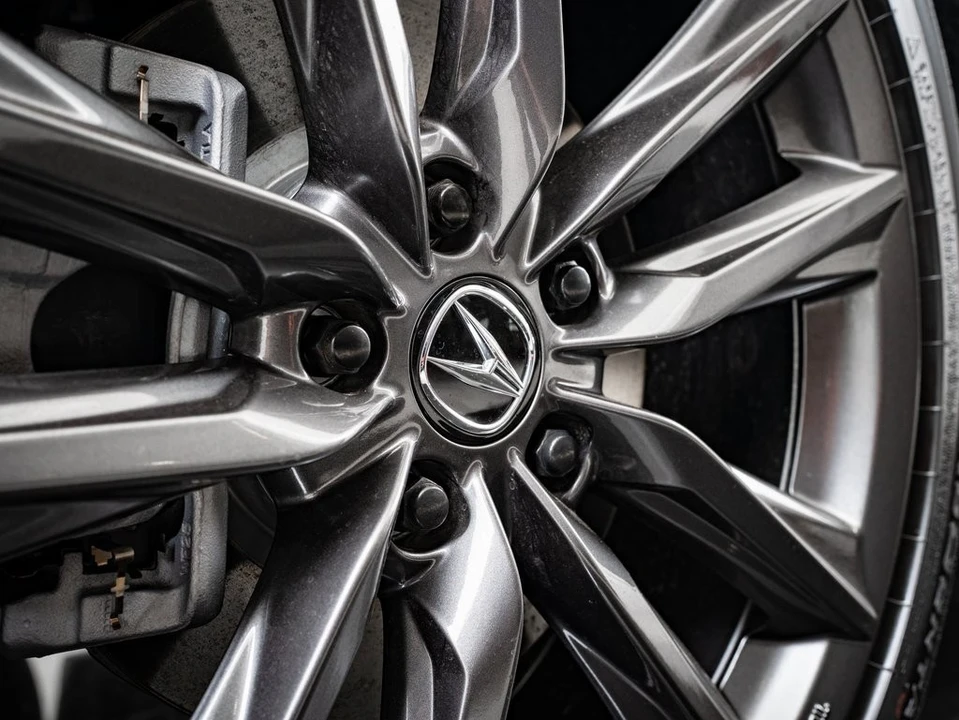 2025 Acura ADX - Image 8 of 21