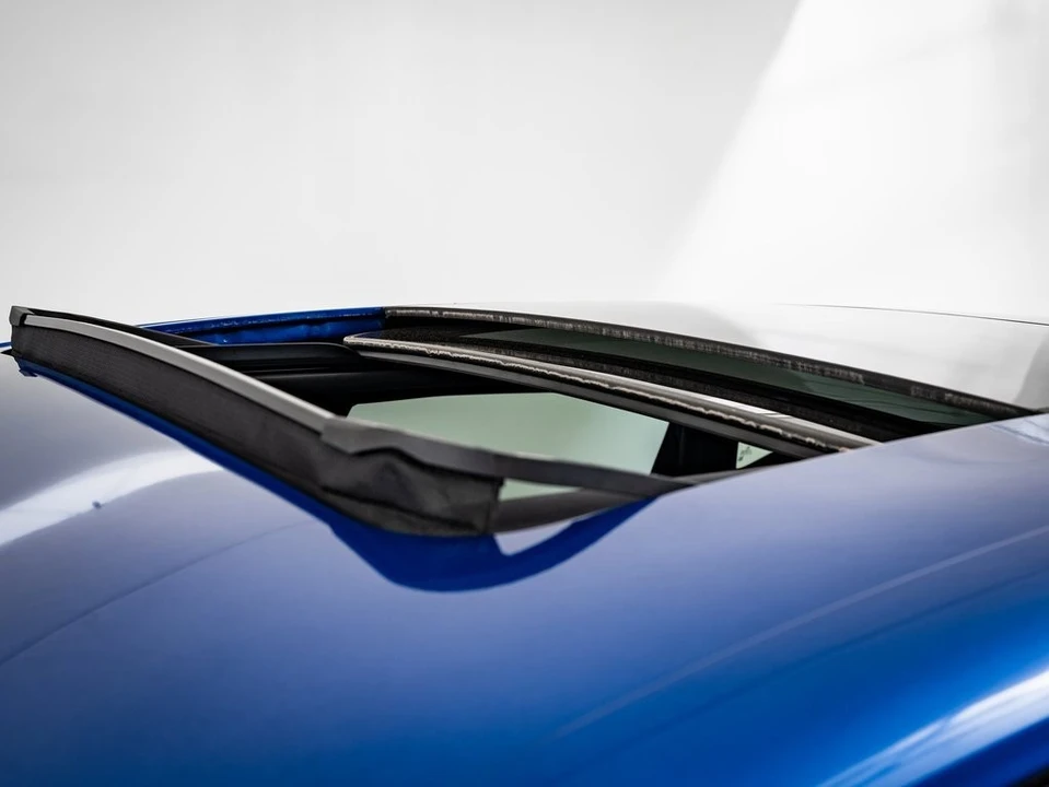 2025 Acura ADX - Image 14 of 21