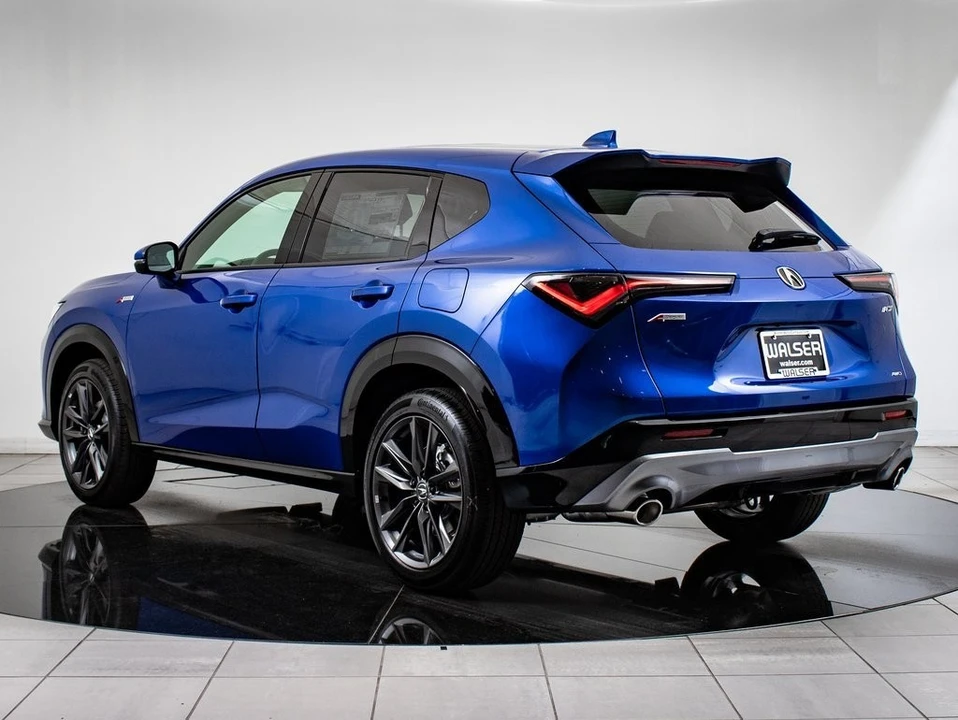 2025 Acura ADX - Image 6 of 21