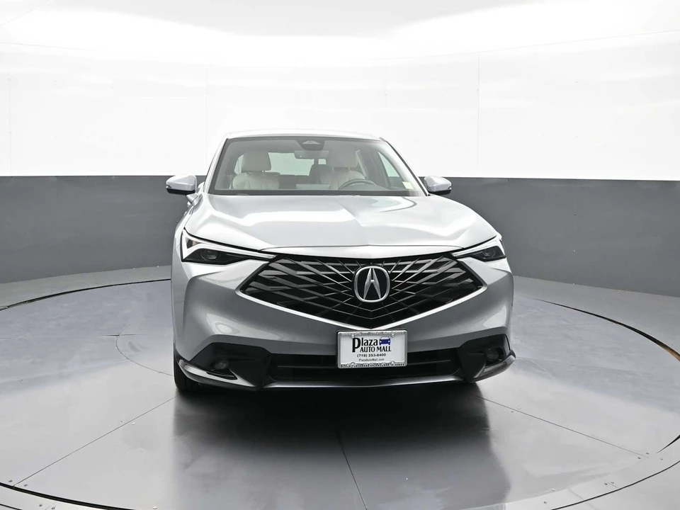 2025 Acura ADX - Image 2 of 31