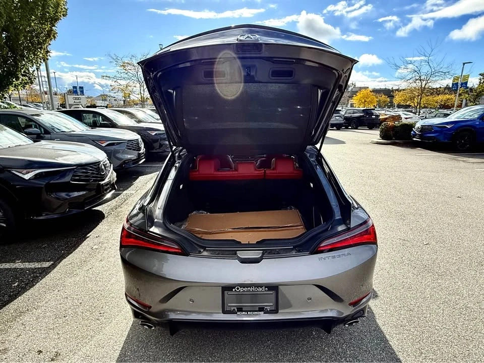 2025 Acura Integra 5th Gen - Image 17 of 20