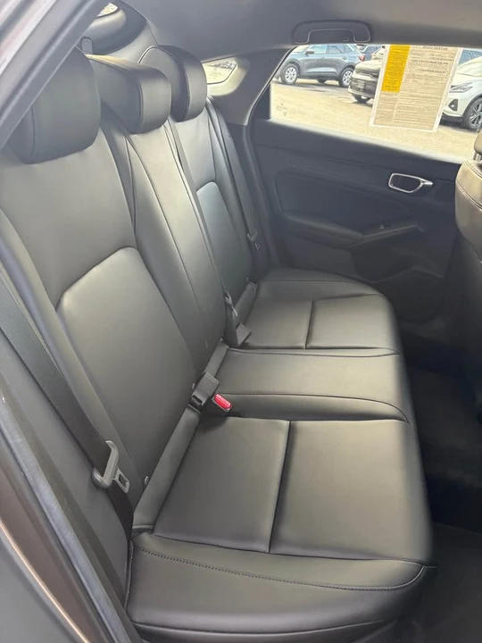 2025 Acura Integra 5th Gen - Image 9 of 17