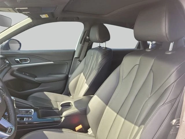 2025 Acura Integra 5th Gen - Image 9 of 11