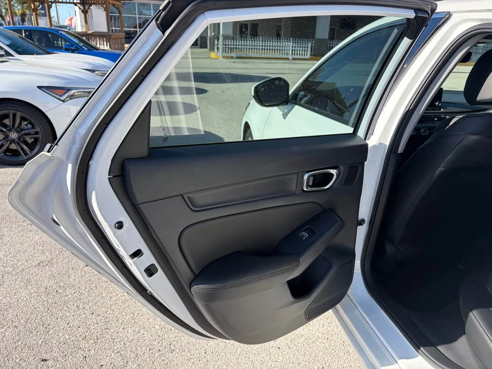 2025 Acura Integra 5th Gen - Image 11 of 18