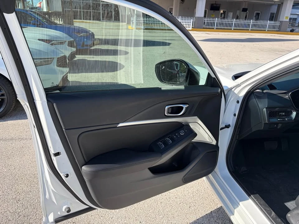 2025 Acura Integra 5th Gen - Image 5 of 18