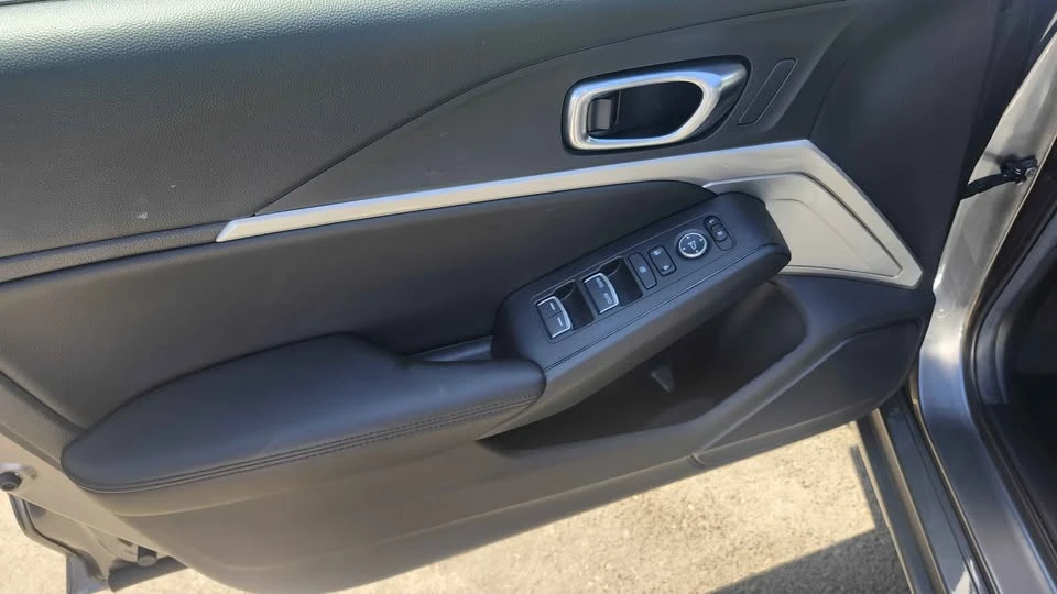 2025 Acura Integra 5th Gen - Image 5 of 8
