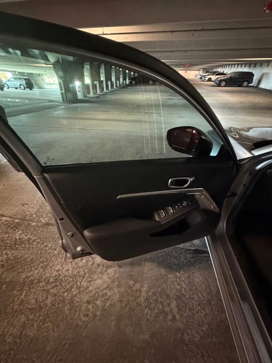 2025 Acura Integra 5th Gen - Image 10 of 17