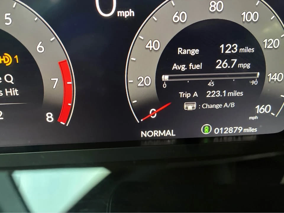 2025 Acura Integra 5th Gen - Image 14 of 17