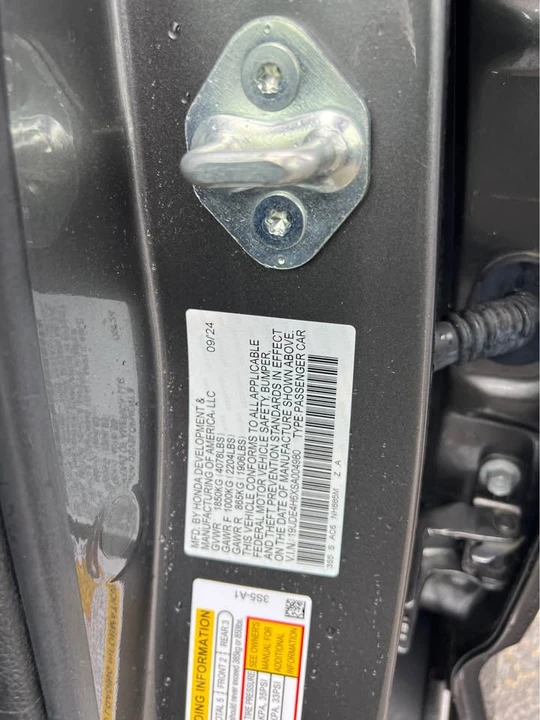 2025 Acura Integra 5th Gen - Image 8 of 14