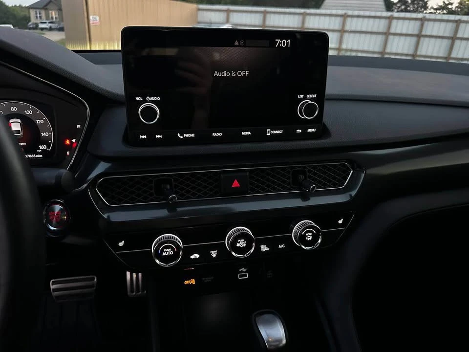 2025 Acura Integra 5th Gen - Image 8 of 16