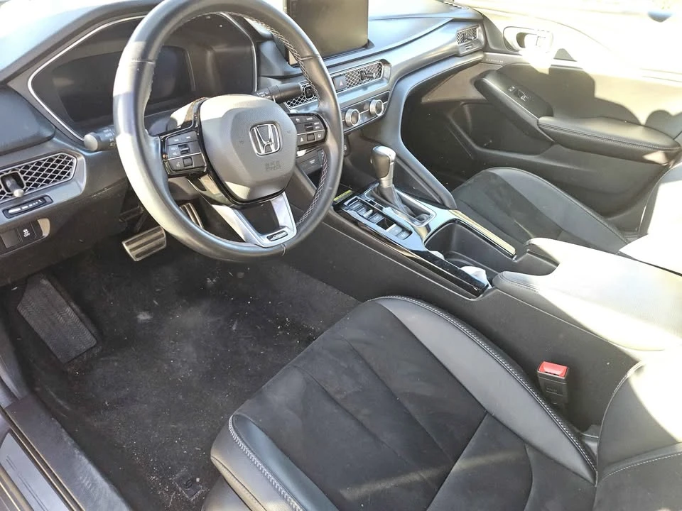 2025 Acura Integra 5th Gen - Image 8 of 11