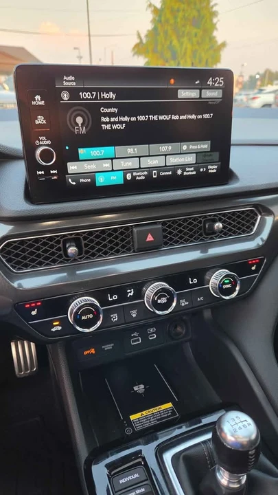 2025 Acura Integra 5th Gen - Image 8 of 16